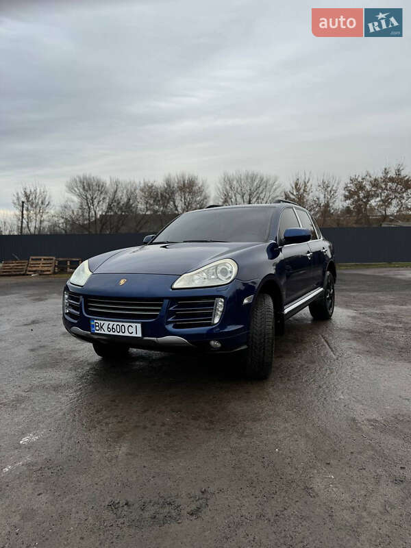 Внедорожник / Кроссовер Porsche Cayenne 2007 в 