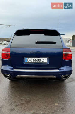Внедорожник / Кроссовер Porsche Cayenne 2007 в 