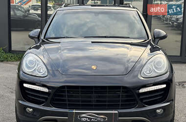Внедорожник / Кроссовер Porsche Cayenne 2011 в 