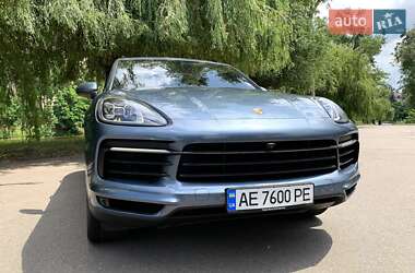 Внедорожник / Кроссовер Porsche Cayenne 2019 в 