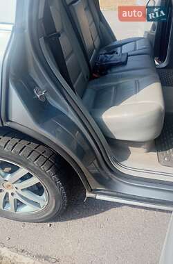 Внедорожник / Кроссовер Porsche Cayenne 2006 в 
