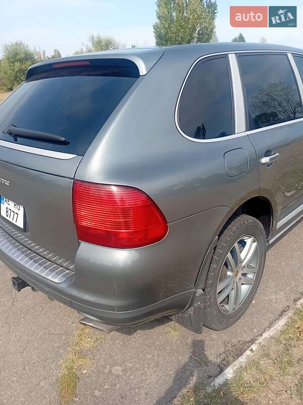 Внедорожник / Кроссовер Porsche Cayenne 2006 в Каменском