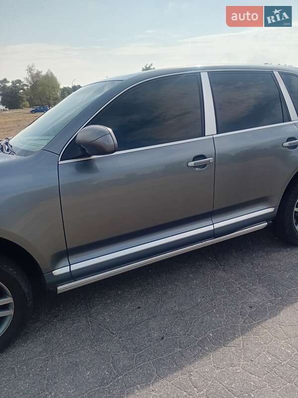 Внедорожник / Кроссовер Porsche Cayenne 2006 в Каменском