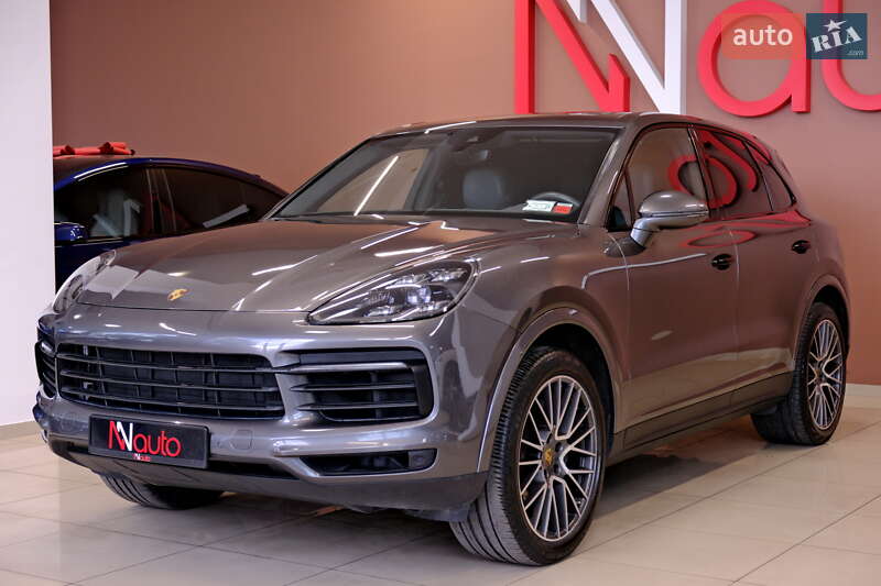 Внедорожник / Кроссовер Porsche Cayenne 2019 в Одессе