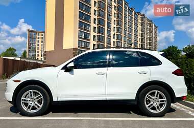 Внедорожник / Кроссовер Porsche Cayenne 2013 в 