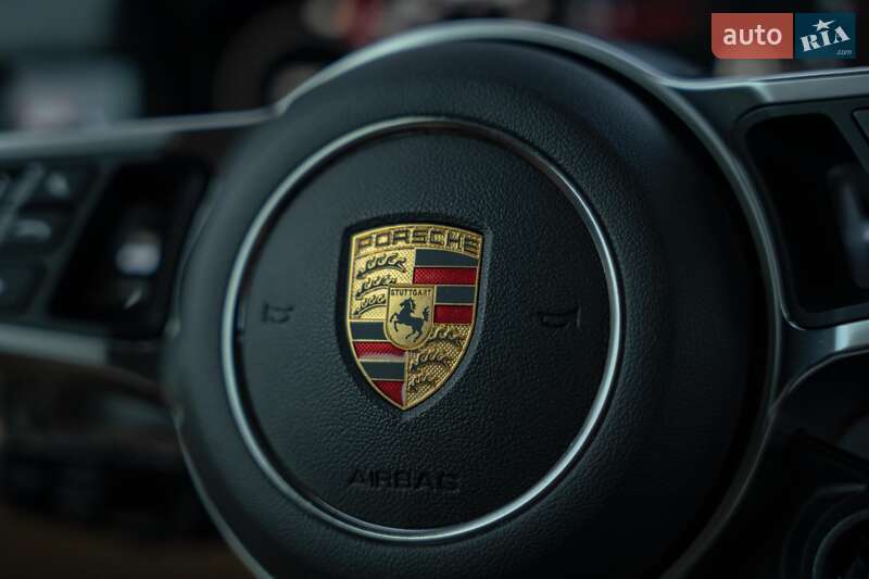 Внедорожник / Кроссовер Porsche Cayenne 2019 в Черновцах