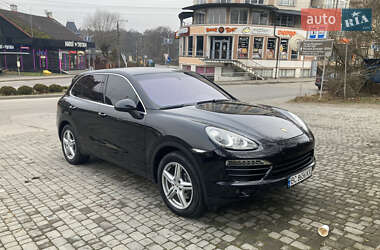 Внедорожник / Кроссовер Porsche Cayenne 2010 в 