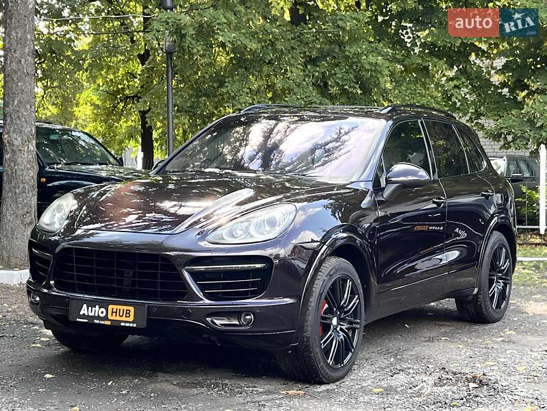 Позашляховик / Кросовер Porsche Cayenne 2011 в Харкові