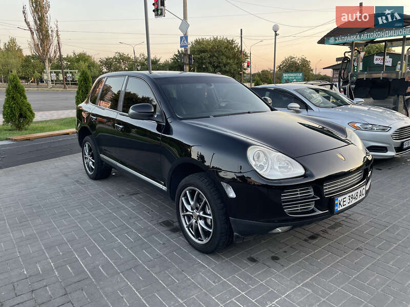 Внедорожник / Кроссовер Porsche Cayenne 2006 в 