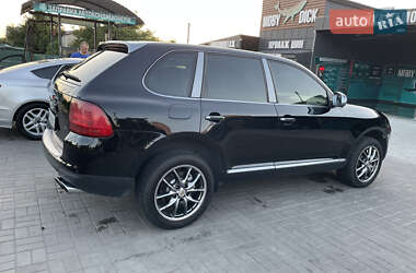 Внедорожник / Кроссовер Porsche Cayenne 2006 в 