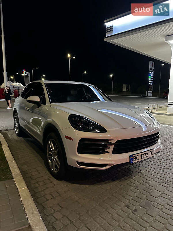 Позашляховик / Кросовер Porsche Cayenne 2019 в Львові