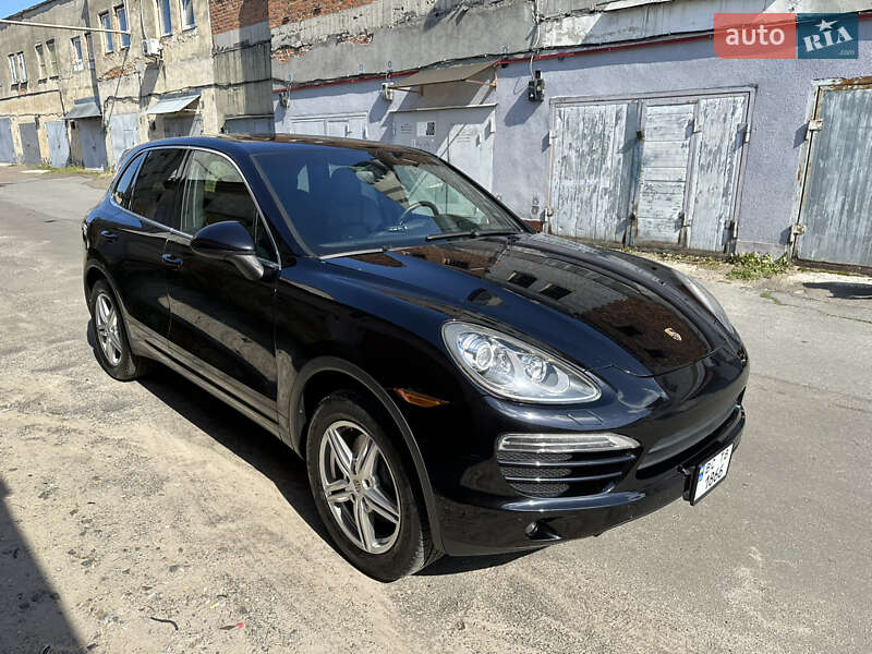 Внедорожник / Кроссовер Porsche Cayenne 2014 в Львове
