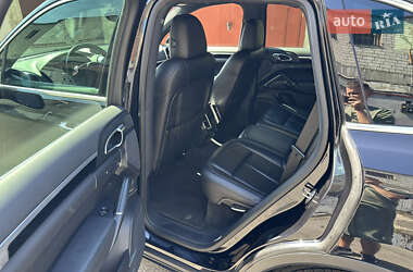 Внедорожник / Кроссовер Porsche Cayenne 2014 в 