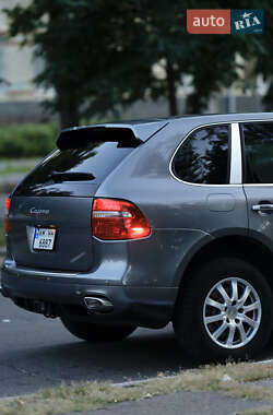 Внедорожник / Кроссовер Porsche Cayenne 2007 в 