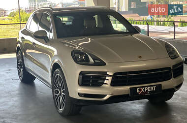 Внедорожник / Кроссовер Porsche Cayenne 2021 в Львове