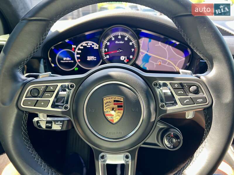 Внедорожник / Кроссовер Porsche Cayenne 2018 в Киеве