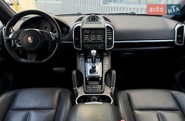 Позашляховик / Кросовер Porsche Cayenne 2014 в 