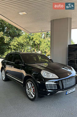 Внедорожник / Кроссовер Porsche Cayenne 2006 в 