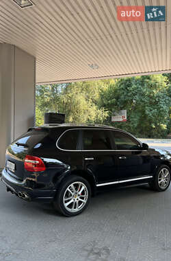 Внедорожник / Кроссовер Porsche Cayenne 2006 в 