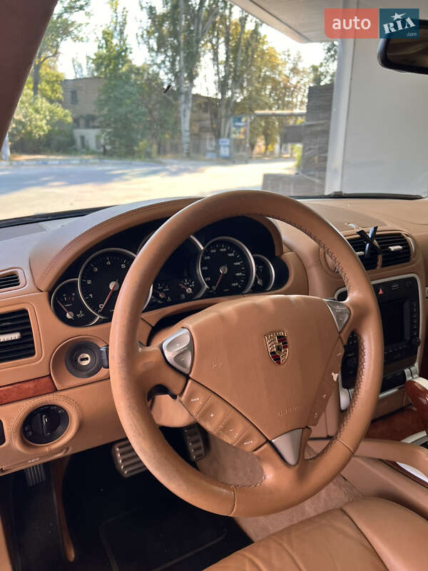 Внедорожник / Кроссовер Porsche Cayenne 2006 в Запорожье