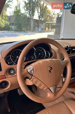 Внедорожник / Кроссовер Porsche Cayenne 2006 в 