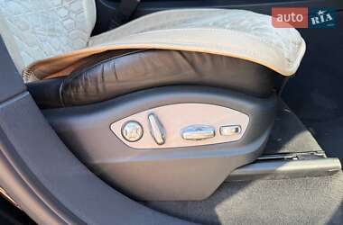 Внедорожник / Кроссовер Porsche Cayenne 2013 в 
