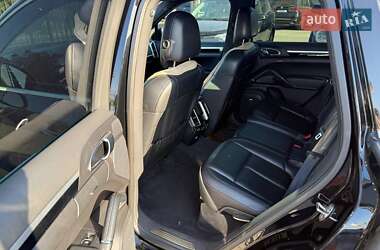 Внедорожник / Кроссовер Porsche Cayenne 2013 в 