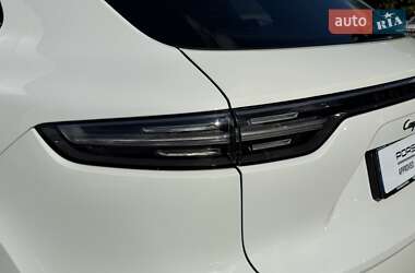 Внедорожник / Кроссовер Porsche Cayenne 2021 в 