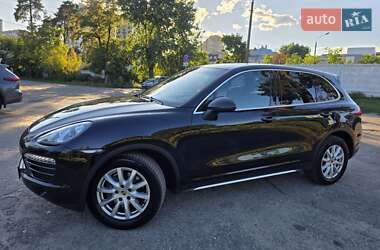 Внедорожник / Кроссовер Porsche Cayenne 2013 в Киеве