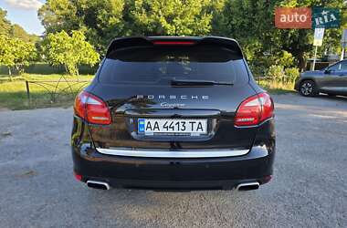 Внедорожник / Кроссовер Porsche Cayenne 2013 в 