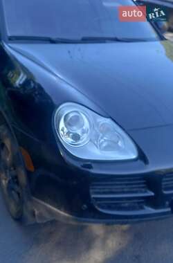 Позашляховик / Кросовер Porsche Cayenne 2006 в 