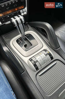 Внедорожник / Кроссовер Porsche Cayenne 2009 в 