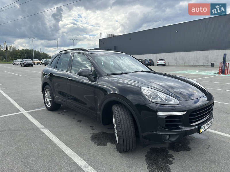 Внедорожник / Кроссовер Porsche Cayenne 2015 в Киеве фото 12 Внедорожник / Кроссовер Porsche Cayenne 2015 в Киеве