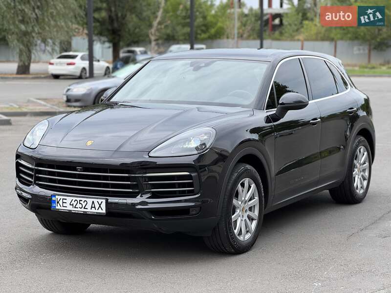 Позашляховик / Кросовер Porsche Cayenne 2018 в Дніпрі