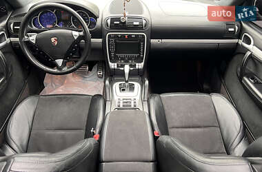 Внедорожник / Кроссовер Porsche Cayenne 2008 в 