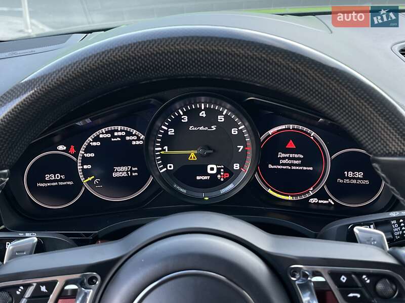 Позашляховик / Кросовер Porsche Cayenne 2019 в Києві