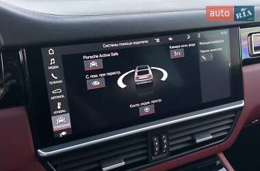 Внедорожник / Кроссовер Porsche Cayenne 2019 в 