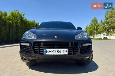 Позашляховик / Кросовер Porsche Cayenne 2009 в 
