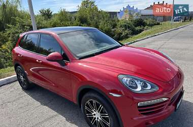 Внедорожник / Кроссовер Porsche Cayenne 2013 в 