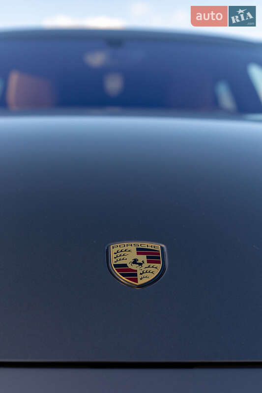 Внедорожник / Кроссовер Porsche Cayenne 2012 в Днепре