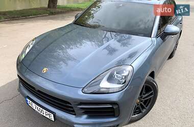 Внедорожник / Кроссовер Porsche Cayenne 2019 в 