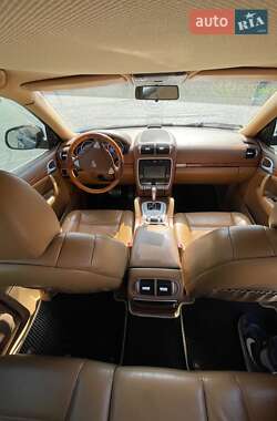 Внедорожник / Кроссовер Porsche Cayenne 2005 в 