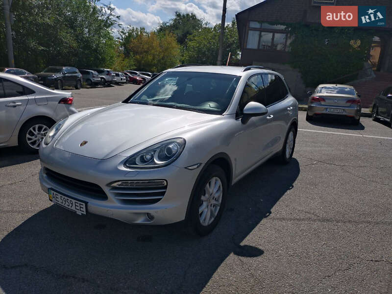 Внедорожник / Кроссовер Porsche Cayenne 2010 в Днепре