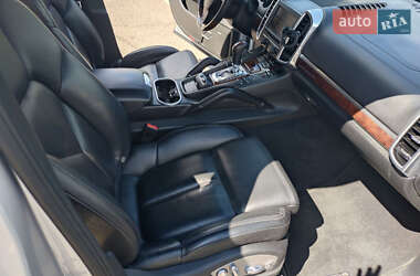 Внедорожник / Кроссовер Porsche Cayenne 2010 в Днепре