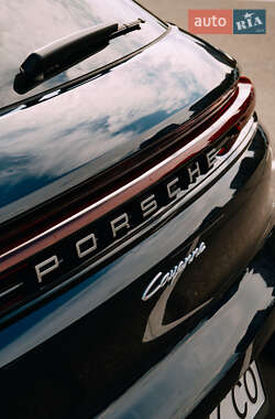 Позашляховик / Кросовер Porsche Cayenne 2024 в 