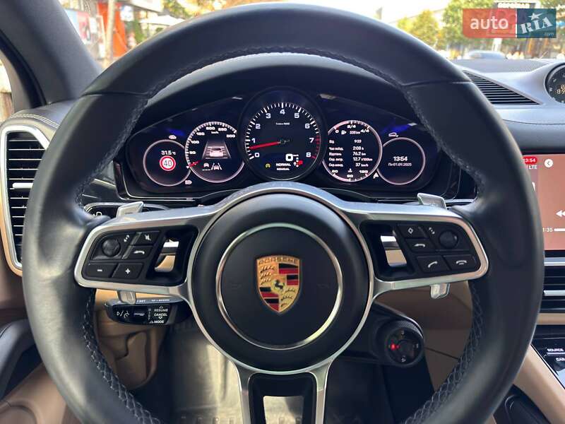 Внедорожник / Кроссовер Porsche Cayenne 2022 в Киеве фото 13 Внедорожник / Кроссовер Porsche Cayenne 2022 в Киеве