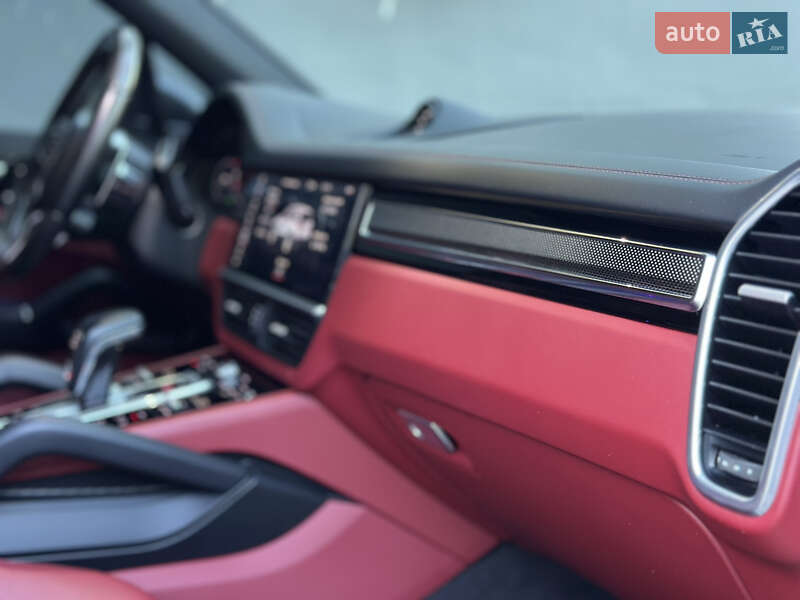 Внедорожник / Кроссовер Porsche Cayenne 2019 в Львове фото 47 Внедорожник / Кроссовер Porsche Cayenne 2019 в Львове