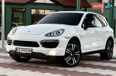 Внедорожник / Кроссовер Porsche Cayenne 2012 в Киеве