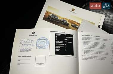 Внедорожник / Кроссовер Porsche Cayenne 2012 в 