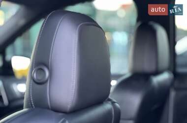 Внедорожник / Кроссовер Porsche Cayenne 2012 в 
